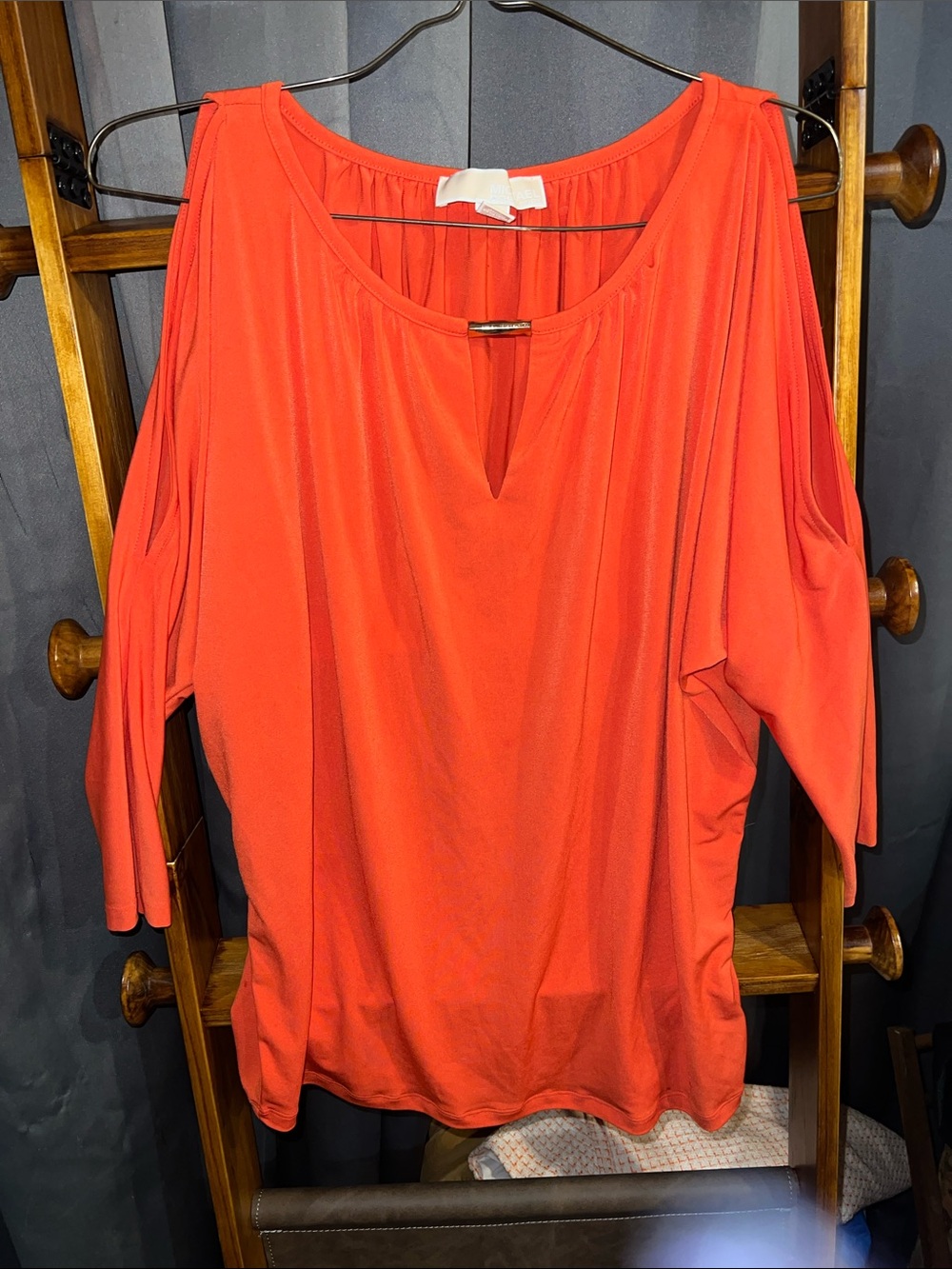 MICHAEL Michael Kors orange Cold-Shoulder Tunic Top size small